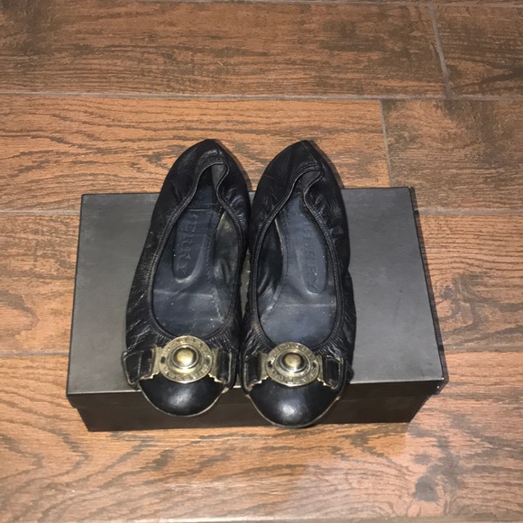 Cute Burberry leather ballet flats - Picture 2 of 14